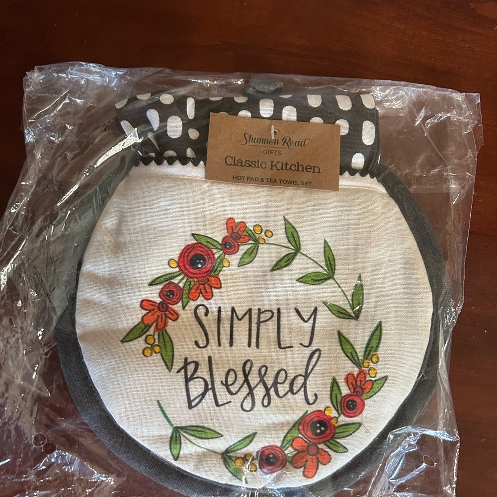 Simply Blessed Hot Pad and tea towel set